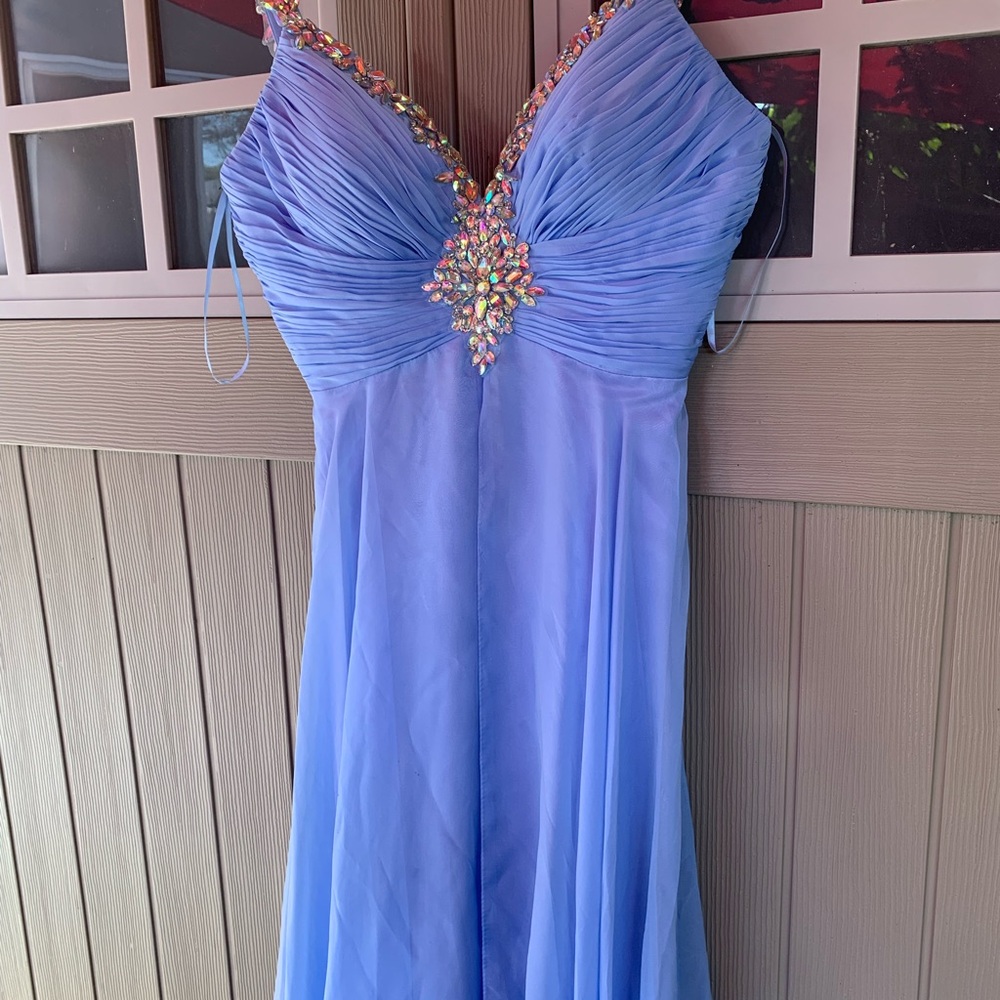 Elegant Blue/Periwinkle Evening Gown with Embellished Neckline